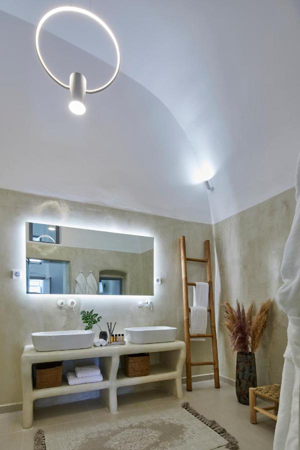 You & Me Suites Fira  Zewnętrze zdjęcie